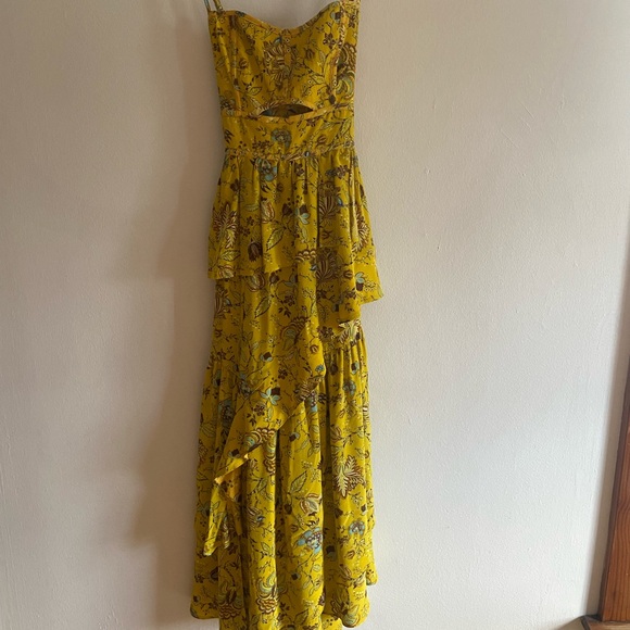 Josanna Gown in Mimosa
ULLA JOHNSON - Picture 6 of 7